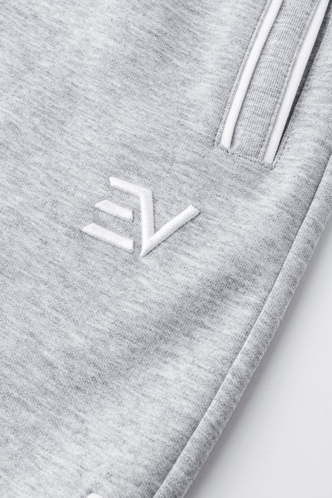 Luxe 2.0 Shorts - Grey/White