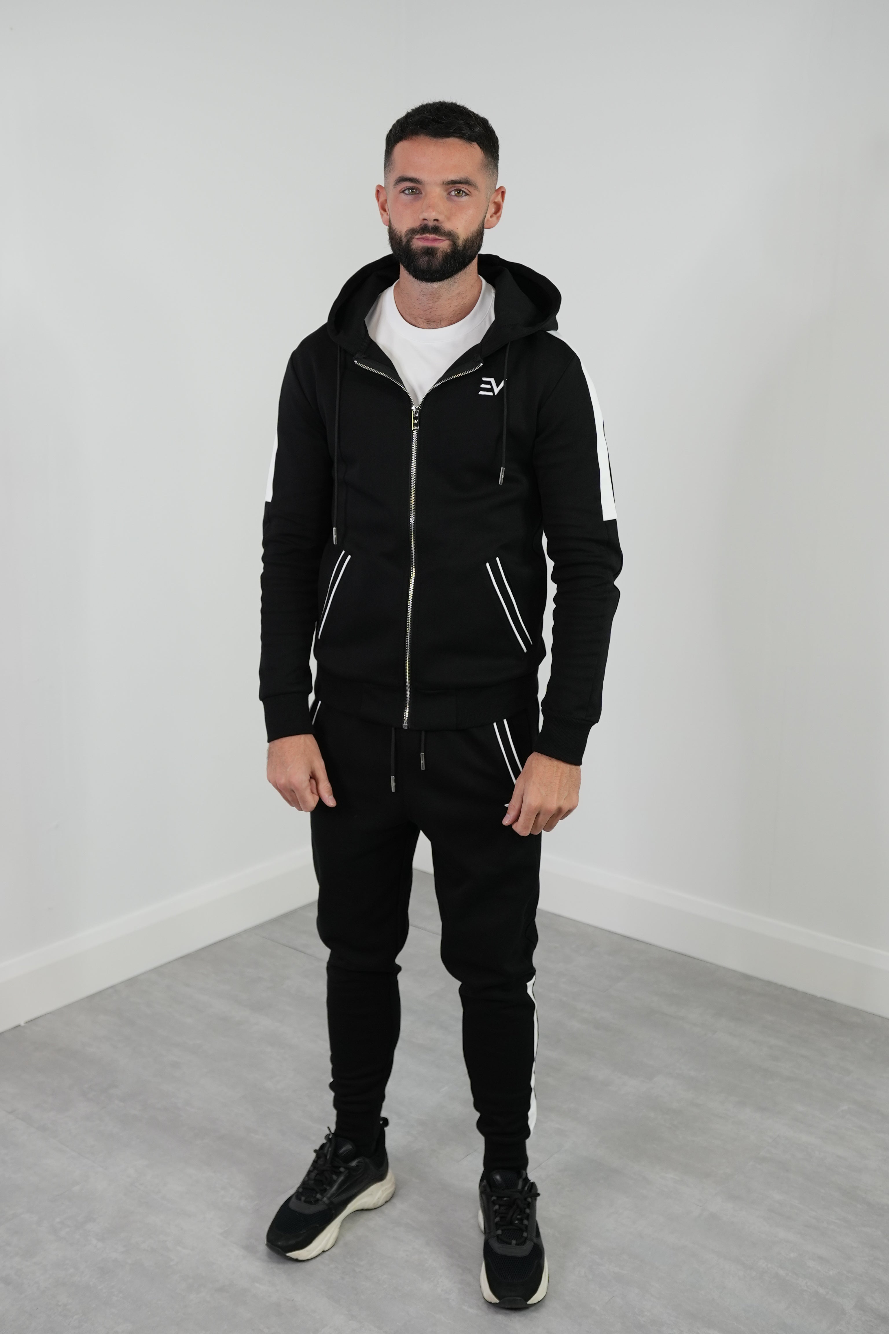 EV LUXE HOODIE “Black/White”