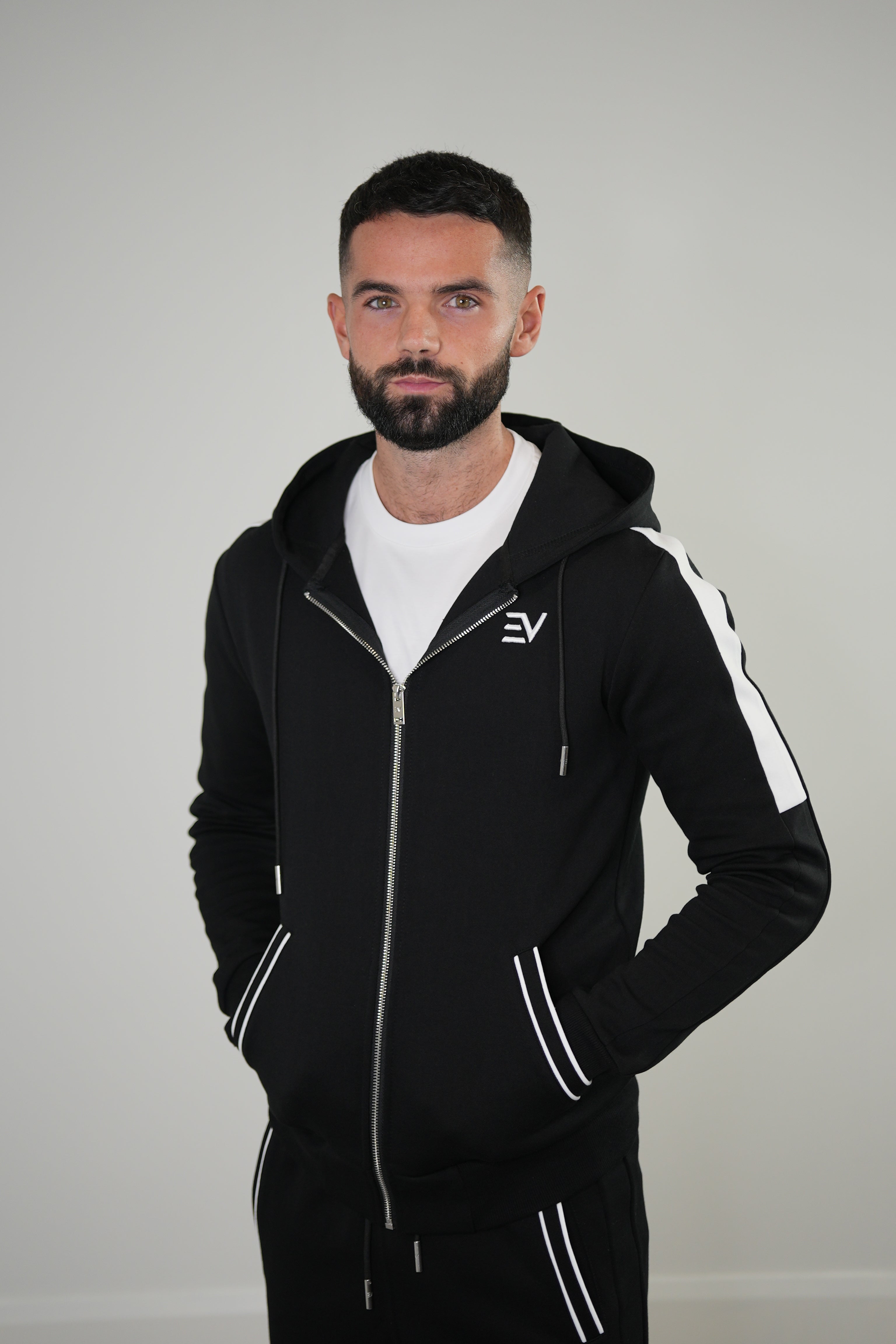 EV LUXE 2.0 HOODIE “Black/White”