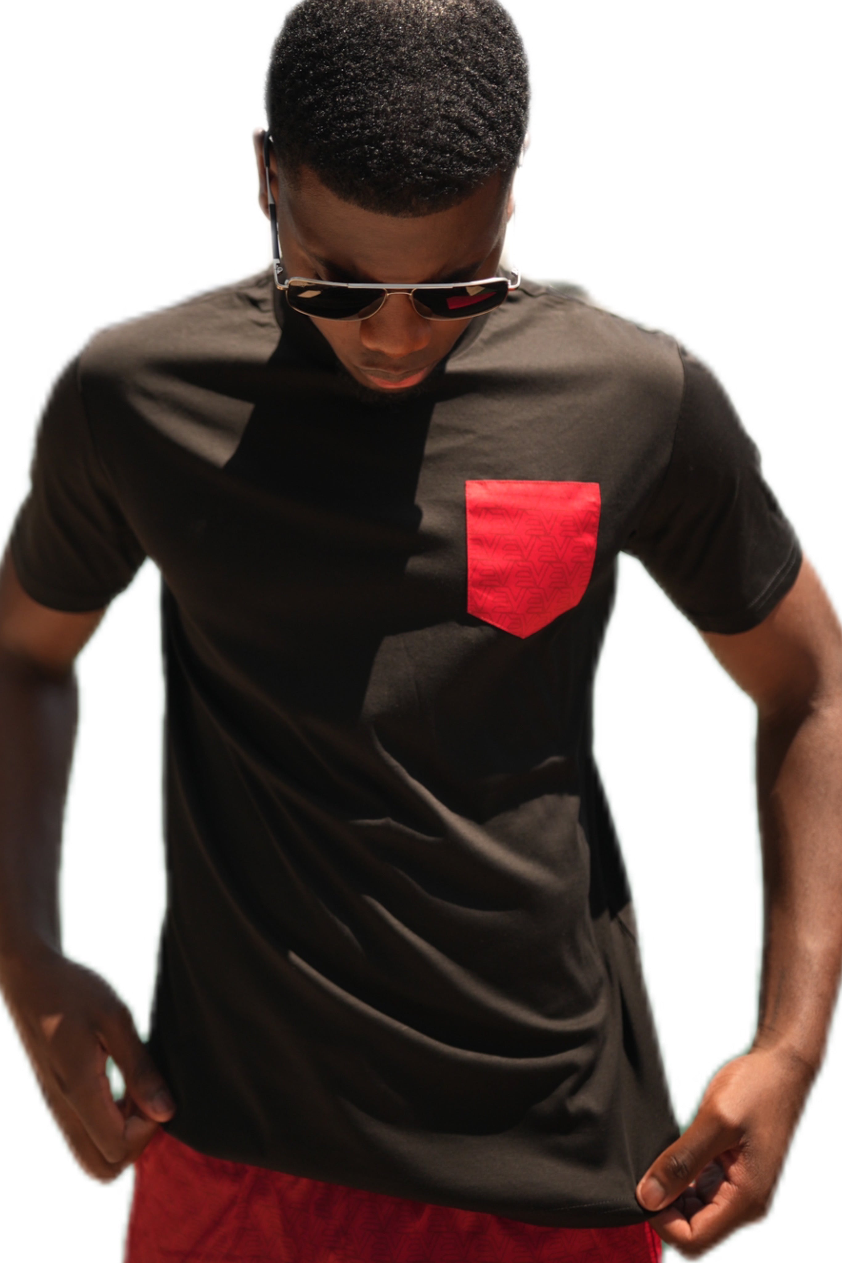 Breeze T-Shirt- Black/Red