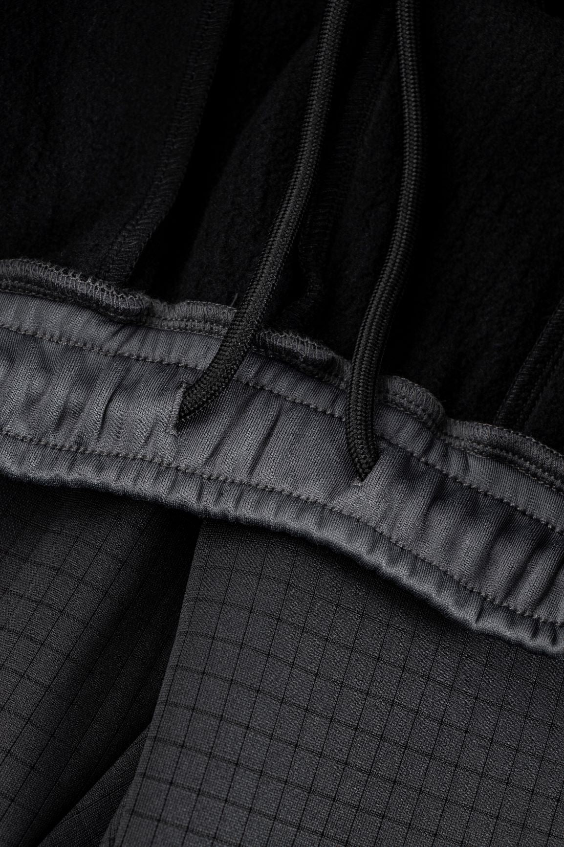 EV Metric Fleece Pant “Black/Dark Grey