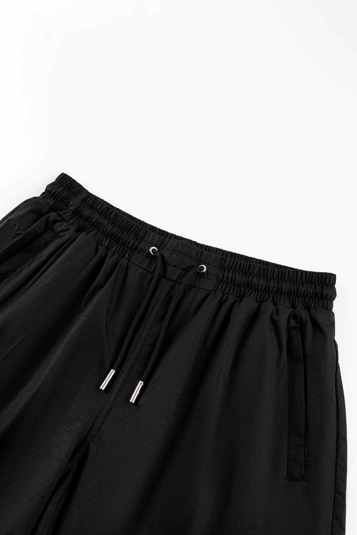 Don't ENVI The View Swim Shorts - Black