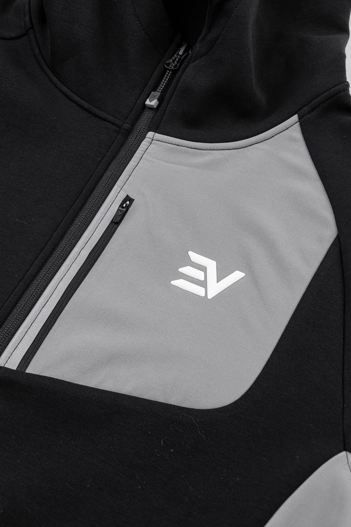 Tech Fleece Jacket - Black/Light Grey