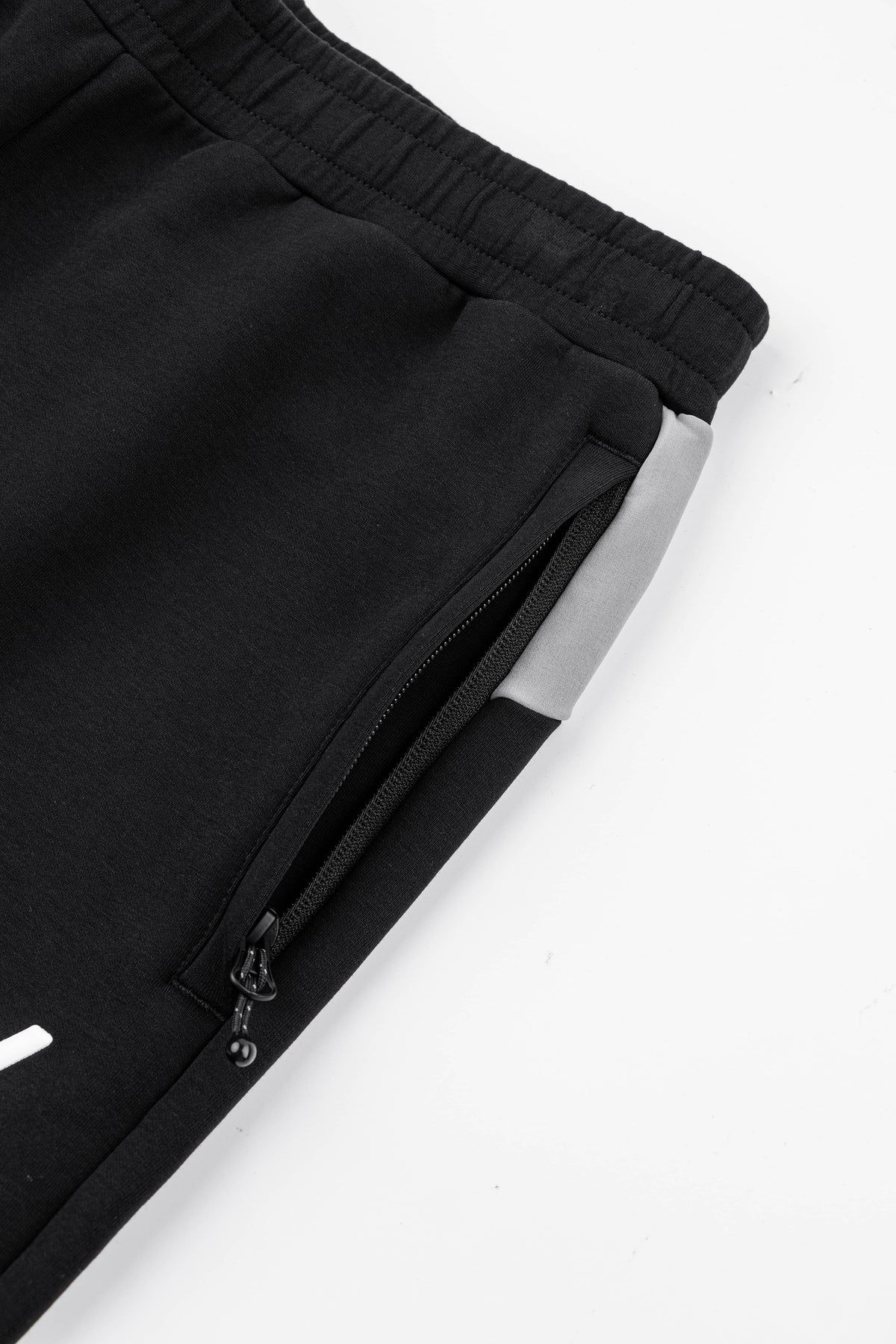 Tech Fleece Pant - Black/Light Grey