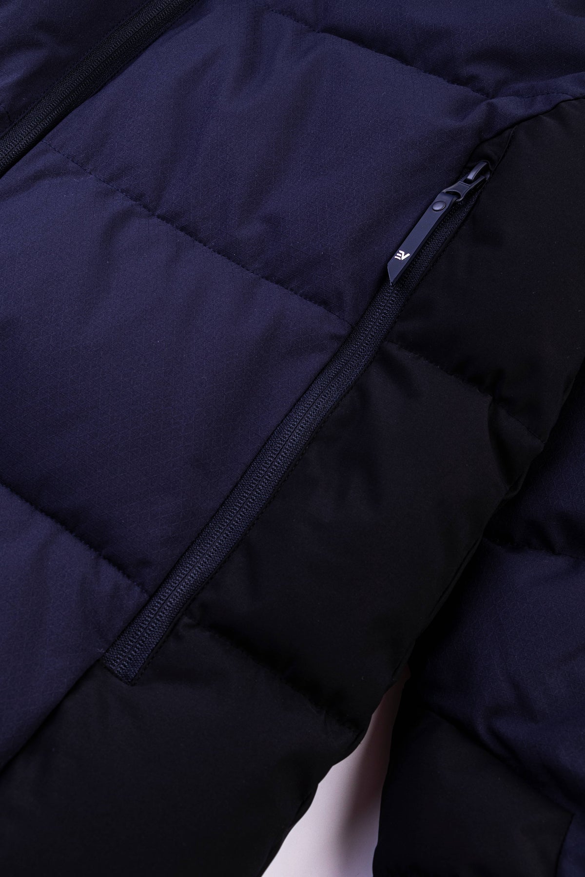 Arctic Puffer Jacket - Navy/Black