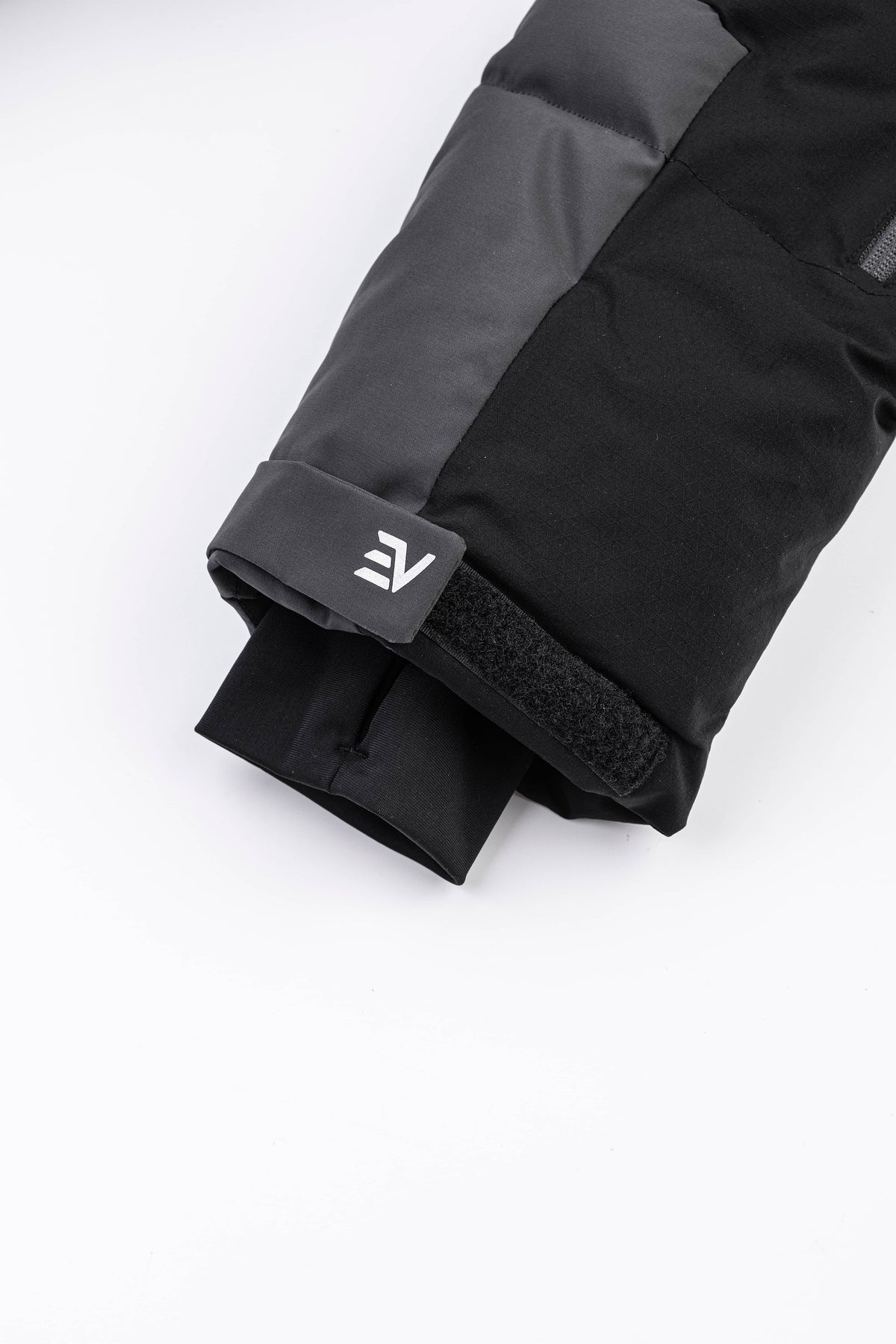 Arctic Puffer Jacket - Black/Grey