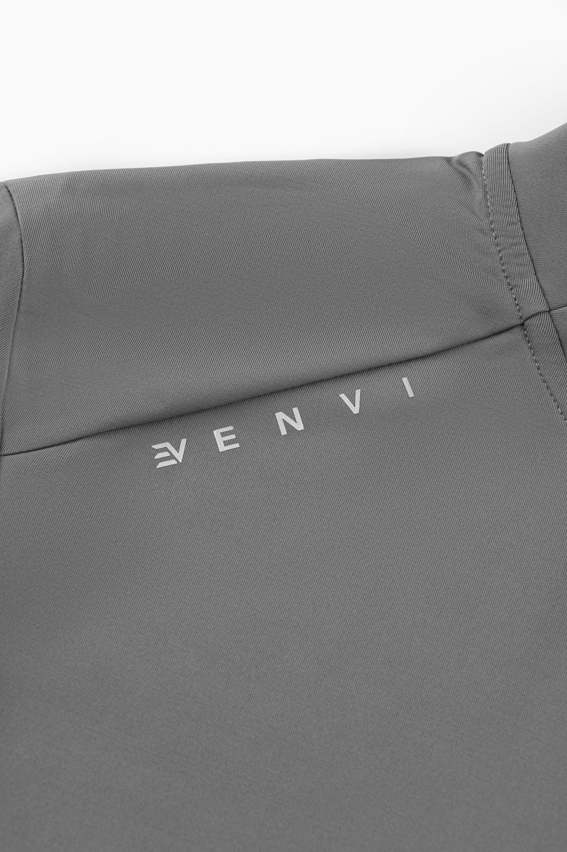 Performance 1/4 Zip - Cement Grey