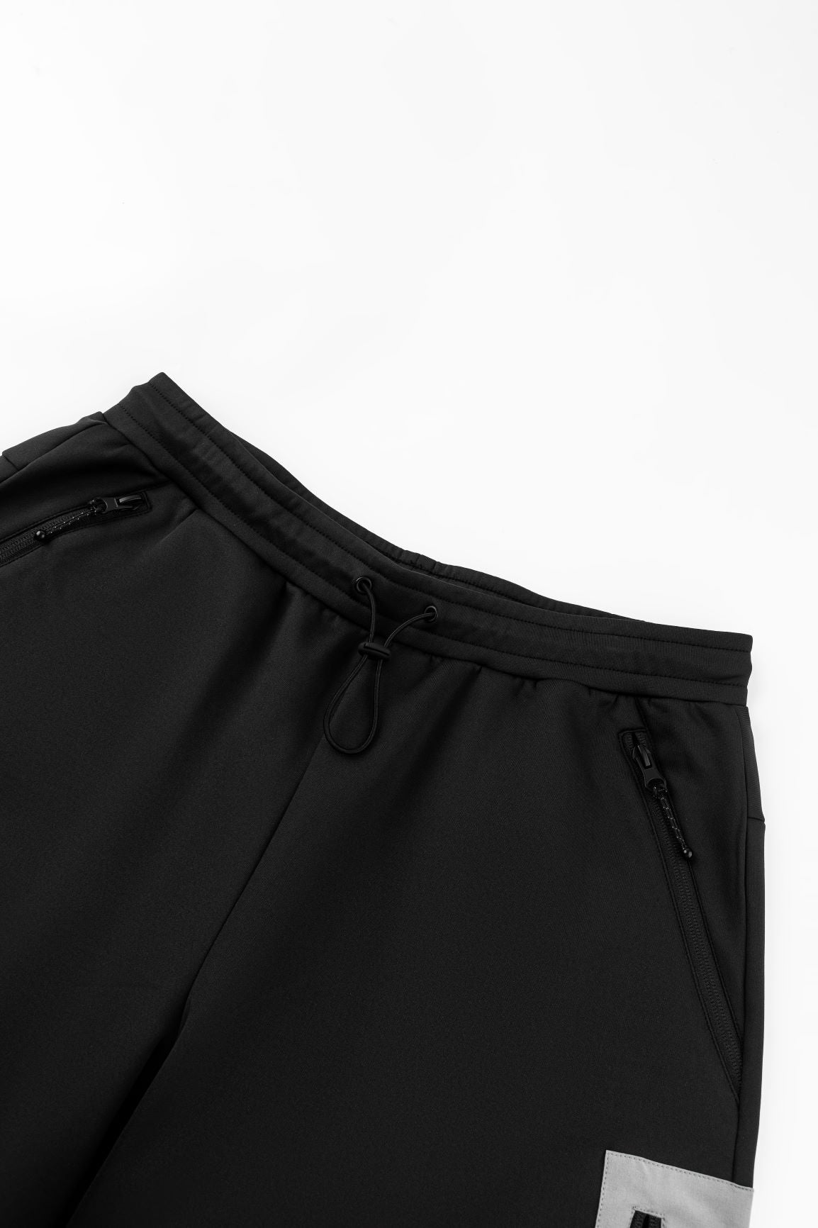 Edge Track Shorts - Black