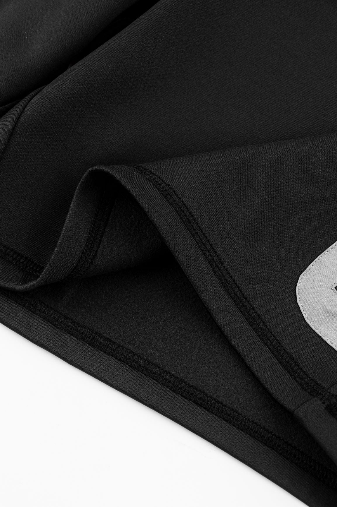 Edge Track Shorts - Black