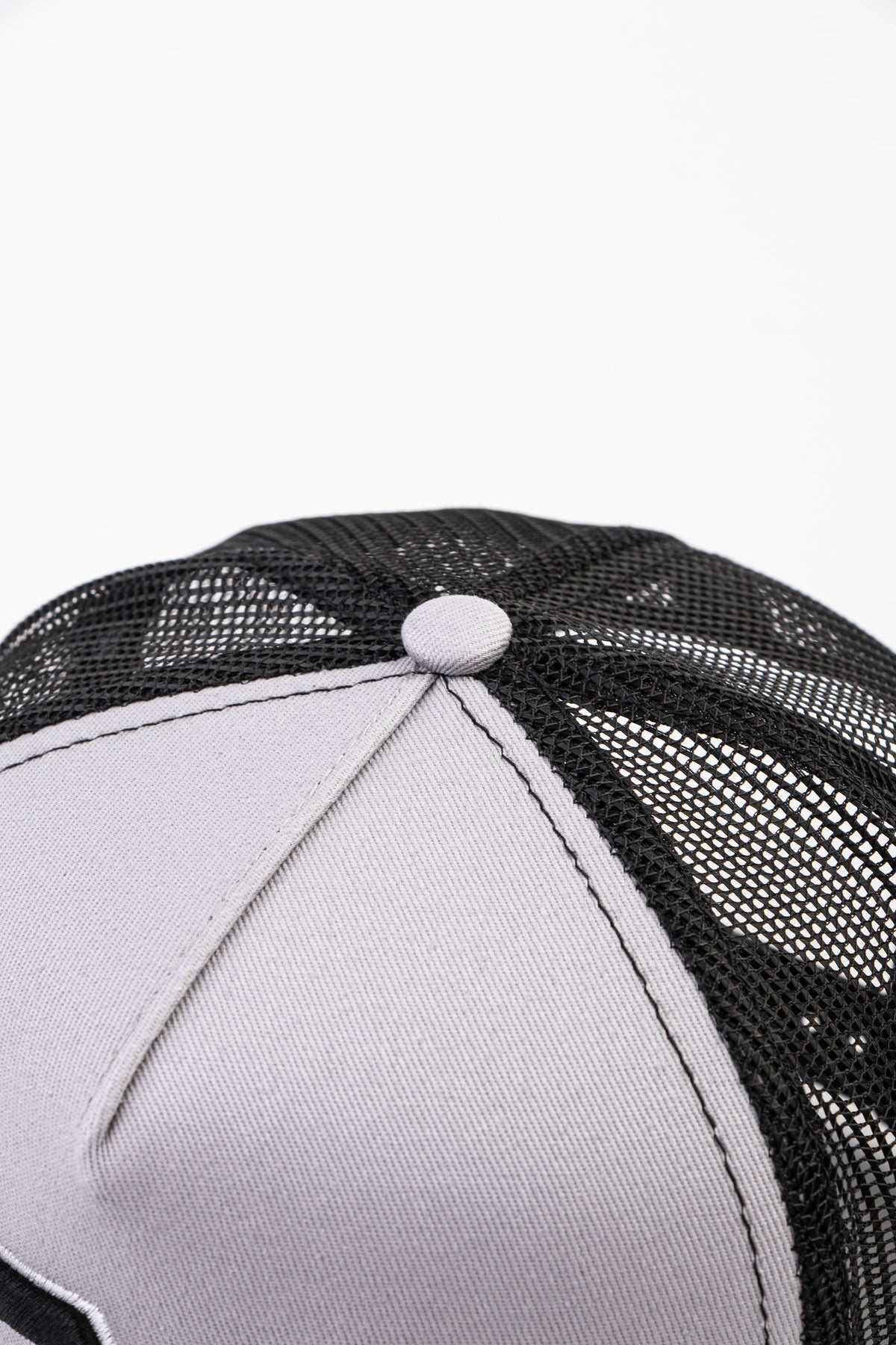 EV Logo Trucker Cap - Nardo Grey/Black