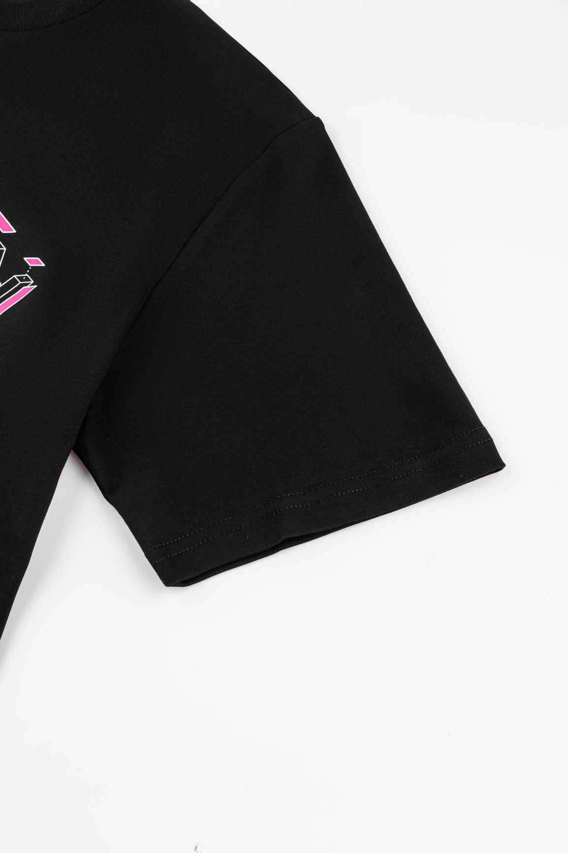 Deconstruct EV T-Shirt - Black/Pink