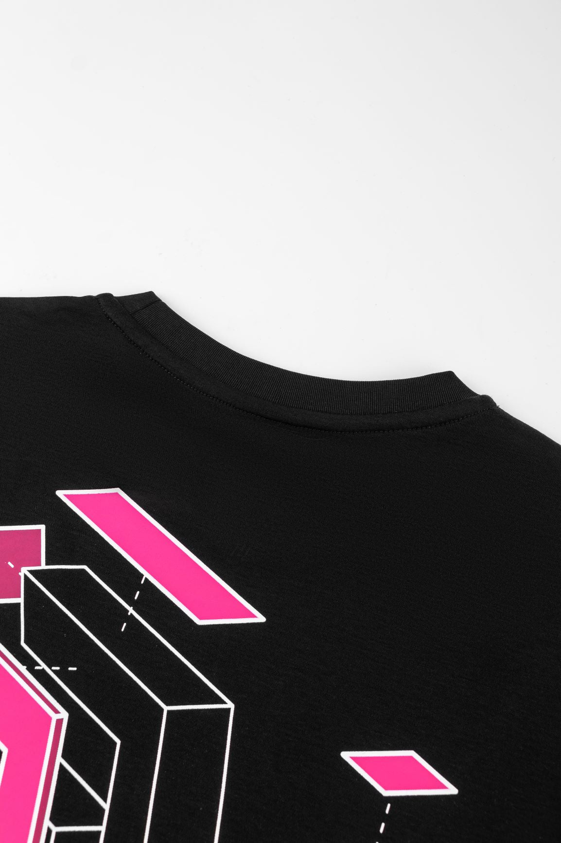 Deconstruct EV T-Shirt - Black/Pink